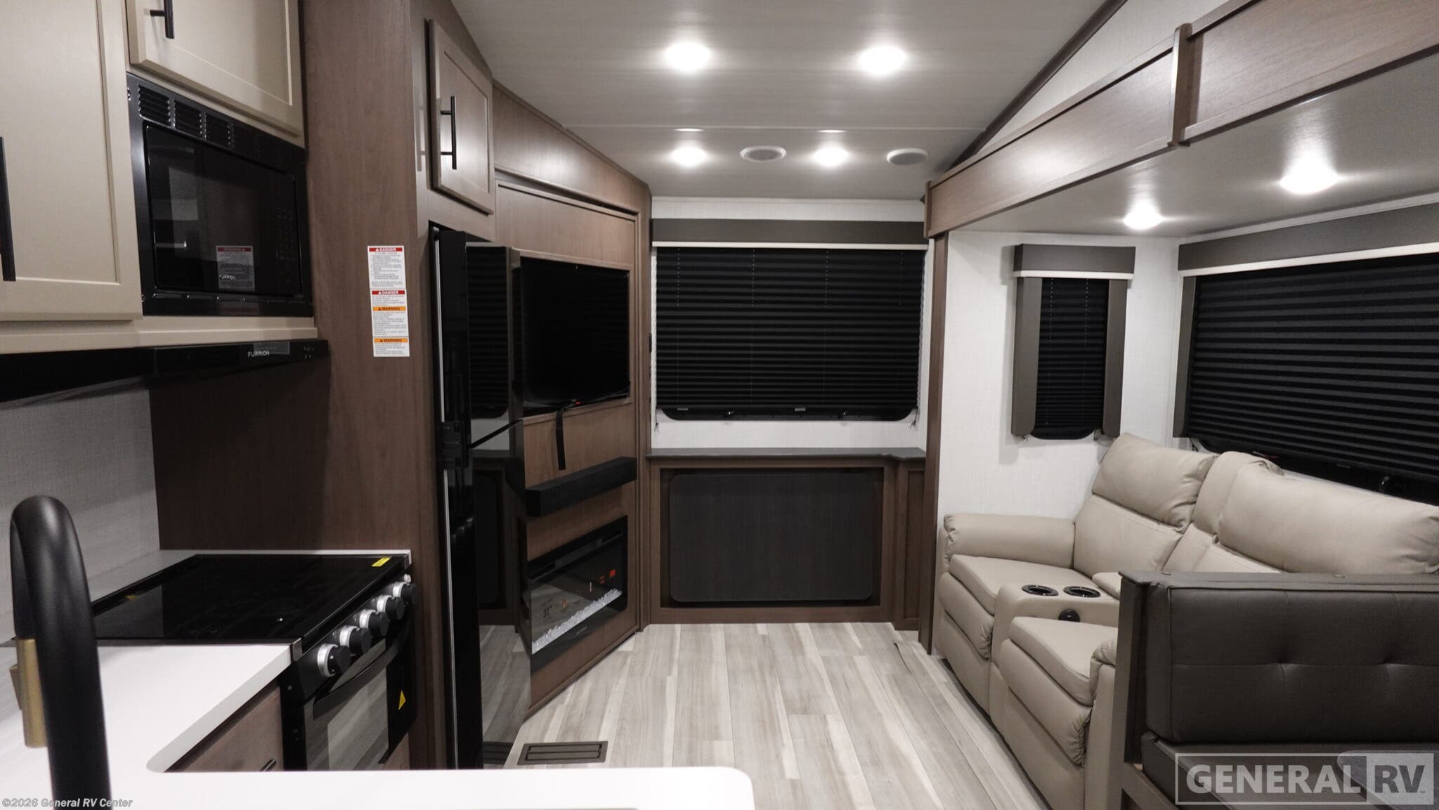 2026 Keystone Cougar 2400RE - New Fifth Wheel For Sale by General RV Center in Wixom, Michigan
