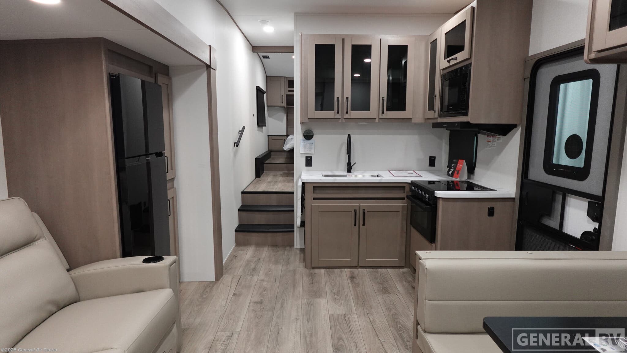 New 2026 Grand Design Reflection 32BH available in Wixom, Michigan