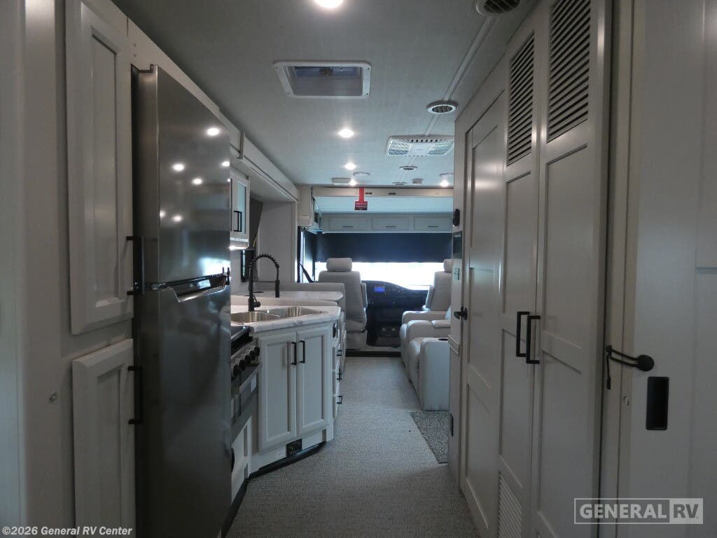 New 2026 Holiday Rambler Admiral 32N available in Wixom, Michigan