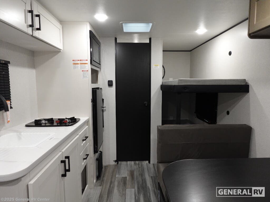 2026 Jayco Flight 170BH - New Travel Trailer For Sale by General RV Center in Wixom, Michigan