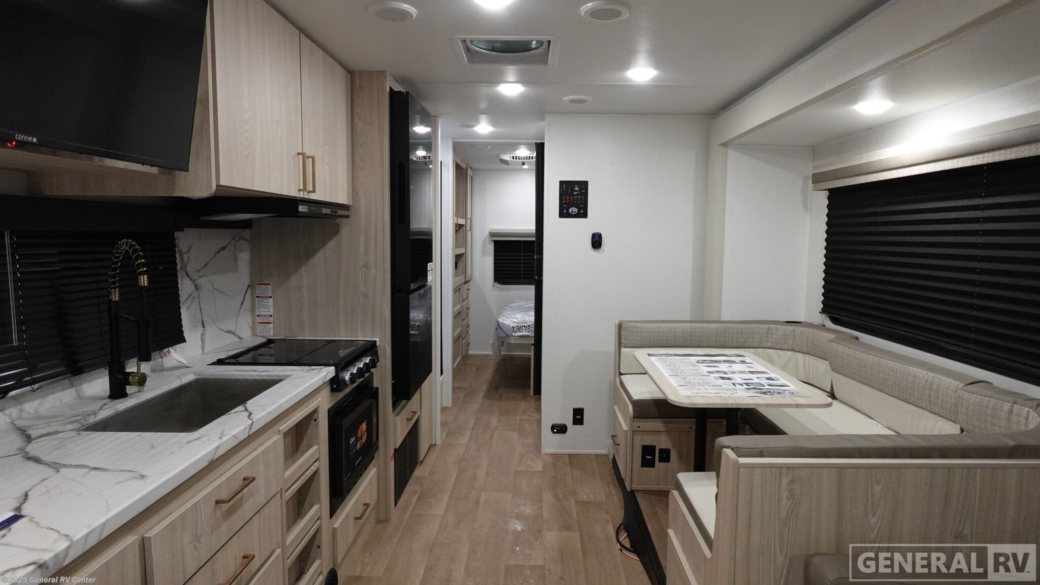 2026 East to West Entrada 2950OK - New Class C For Sale by General RV Center in Wixom, Michigan