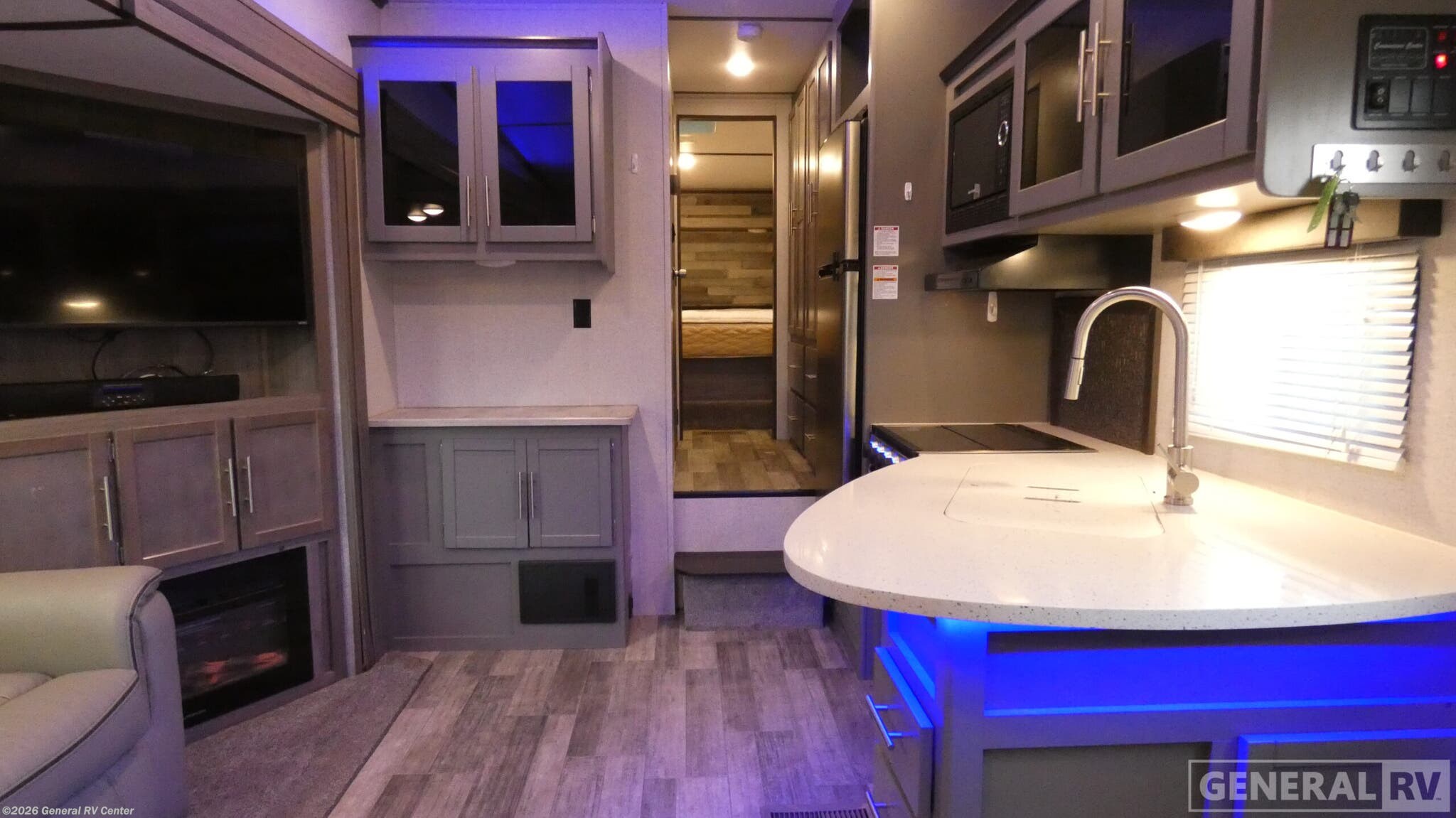 Used 2020 CrossRoads Volante 240RL available in Wixom, Michigan