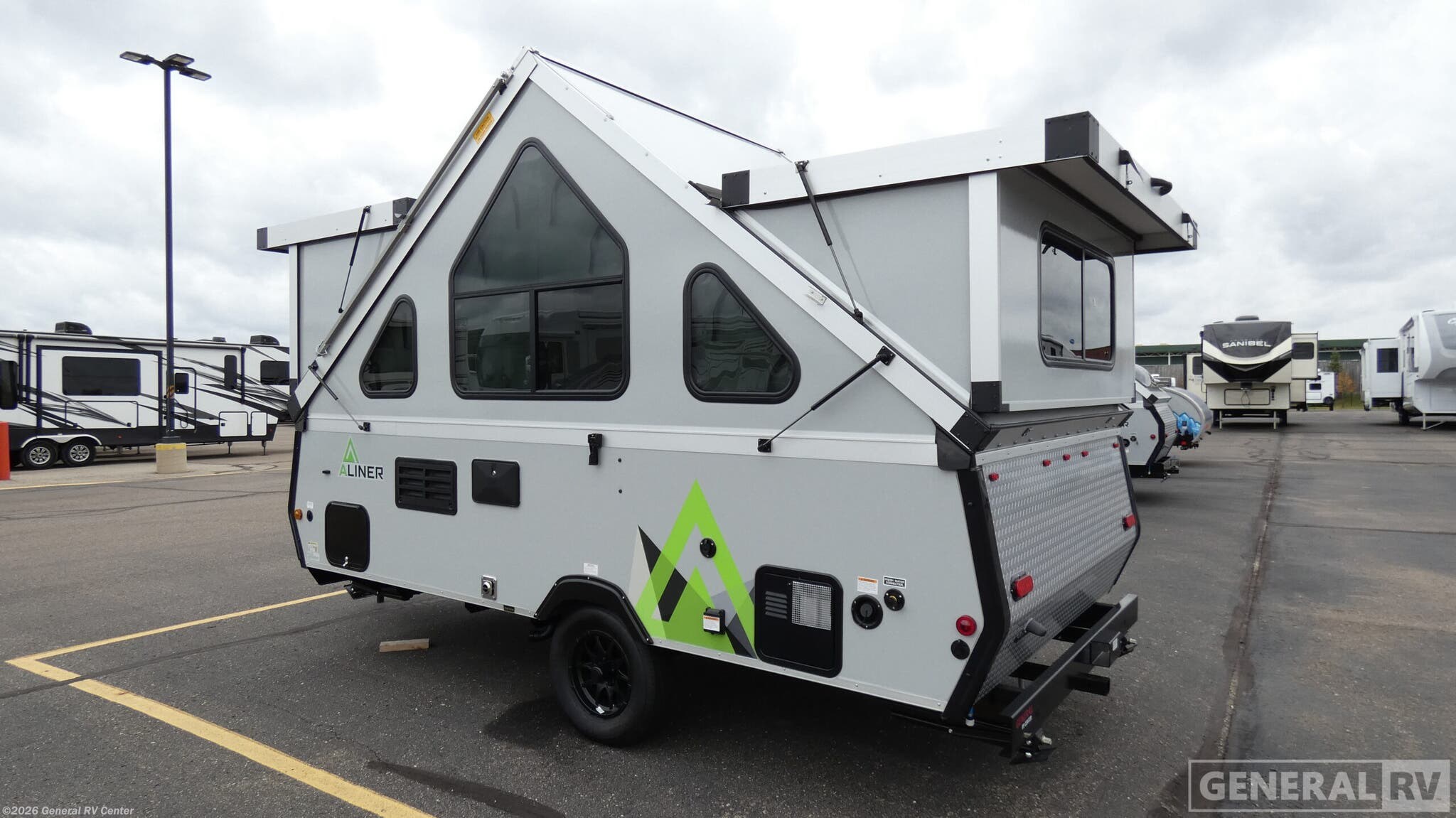 2026 Expedition Permanent Bed by Aliner from General RV Center in Wixom, Michigan