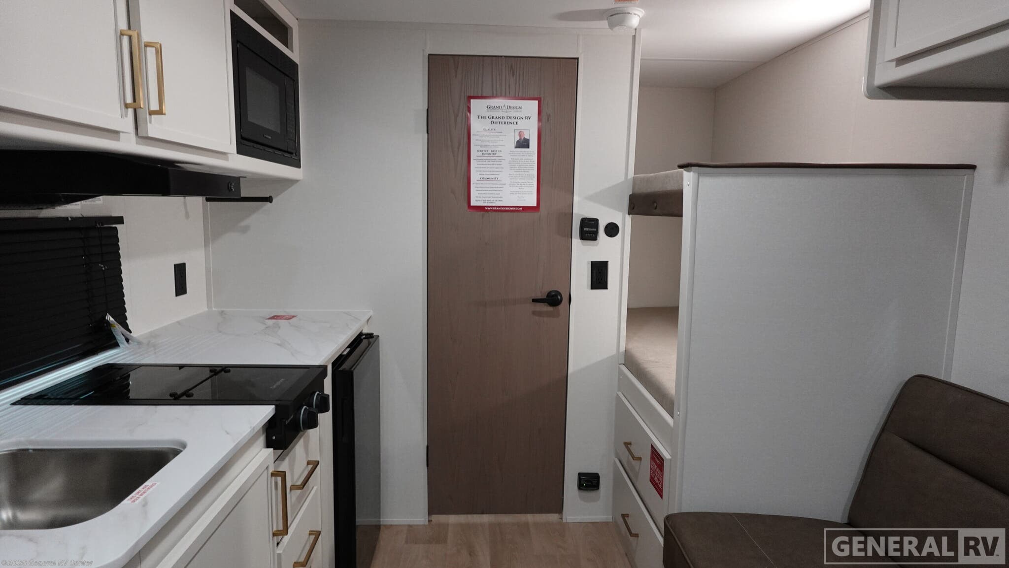 2026 Grand Design Transcend One 151BH - New Travel Trailer For Sale by General RV Center in Wixom, Michigan