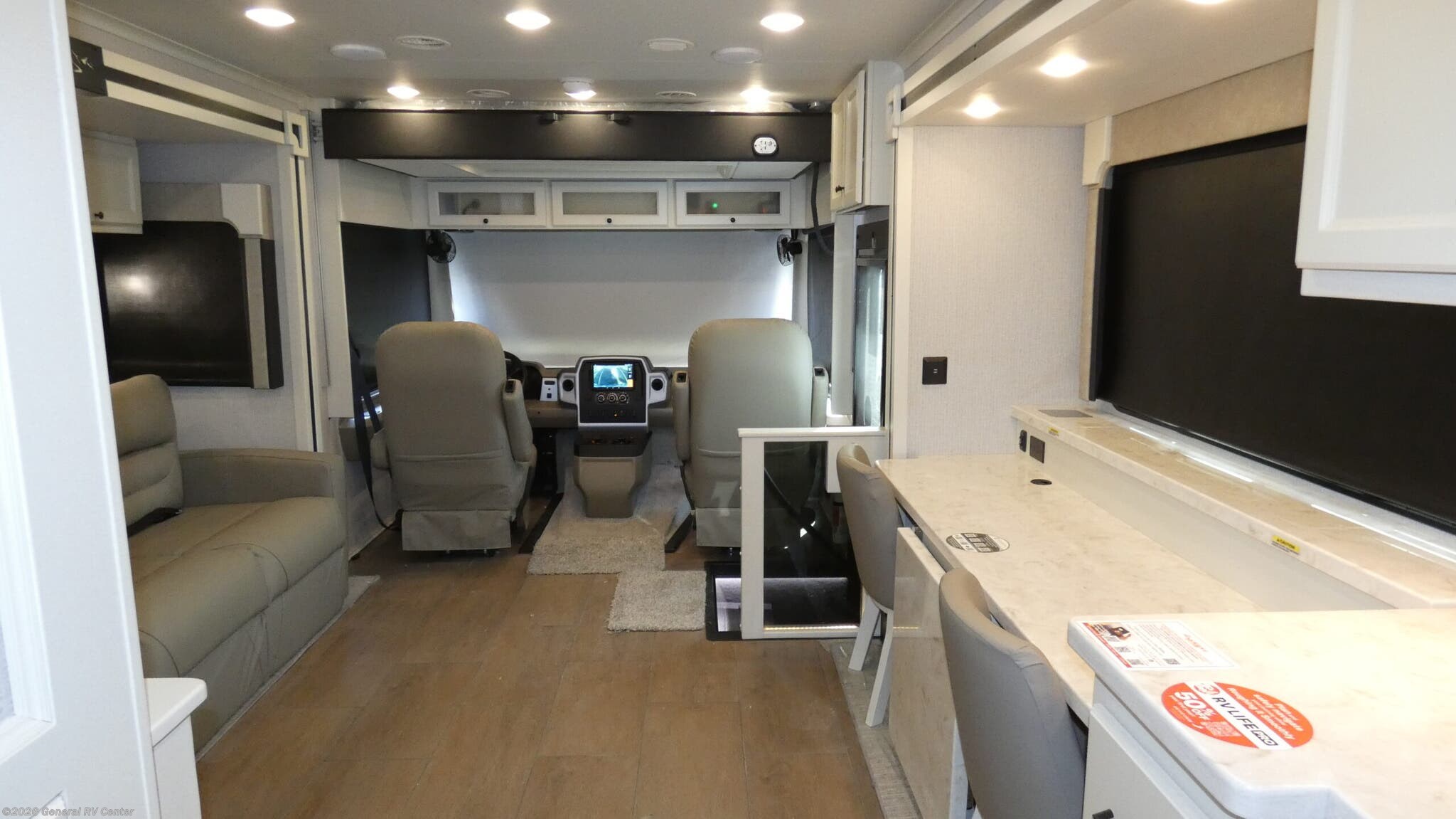New 2026 Tiffin Allegro 34PA available in Wixom, Michigan