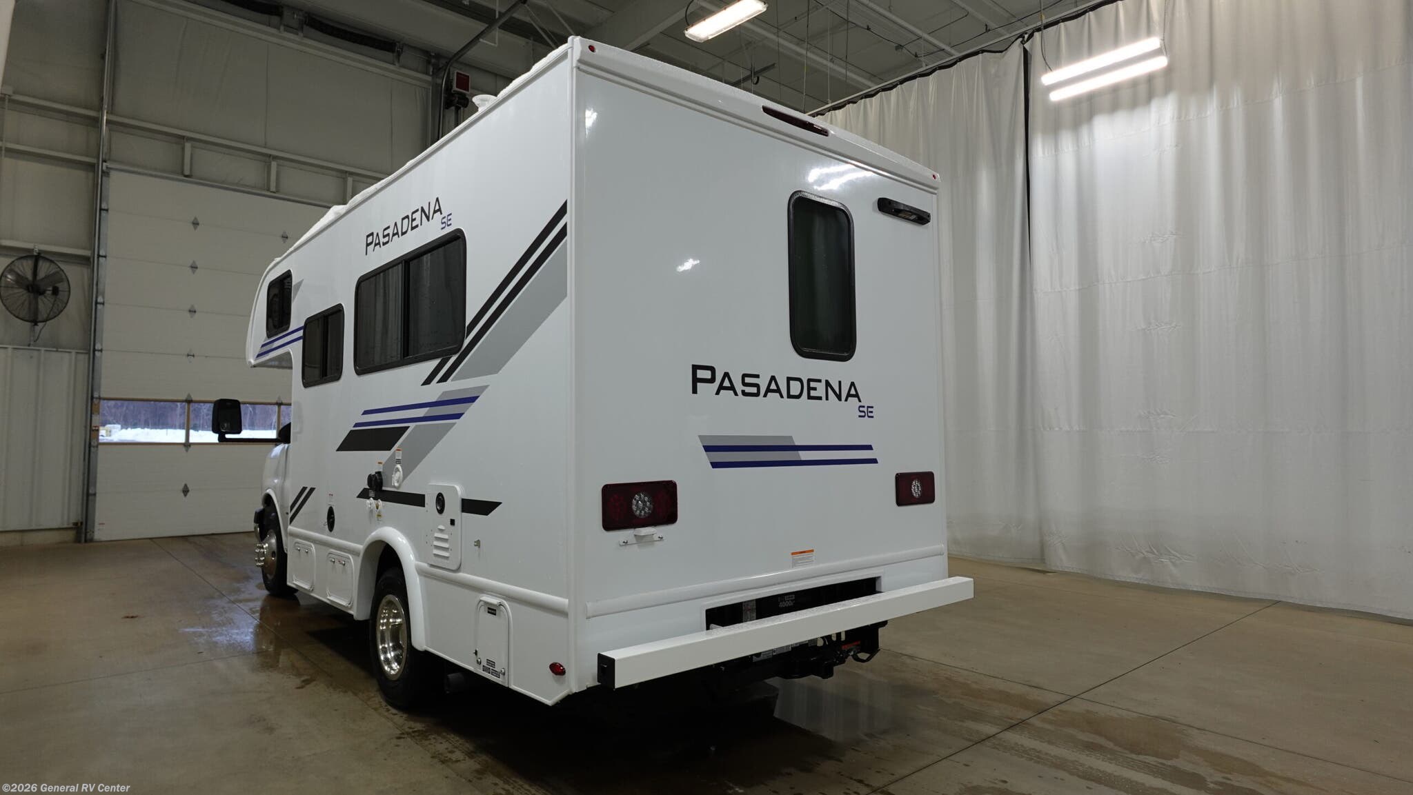 2026 Pasadena SE SX19 Chevy by Thor Motor Coach from General RV Center in Wixom, Michigan