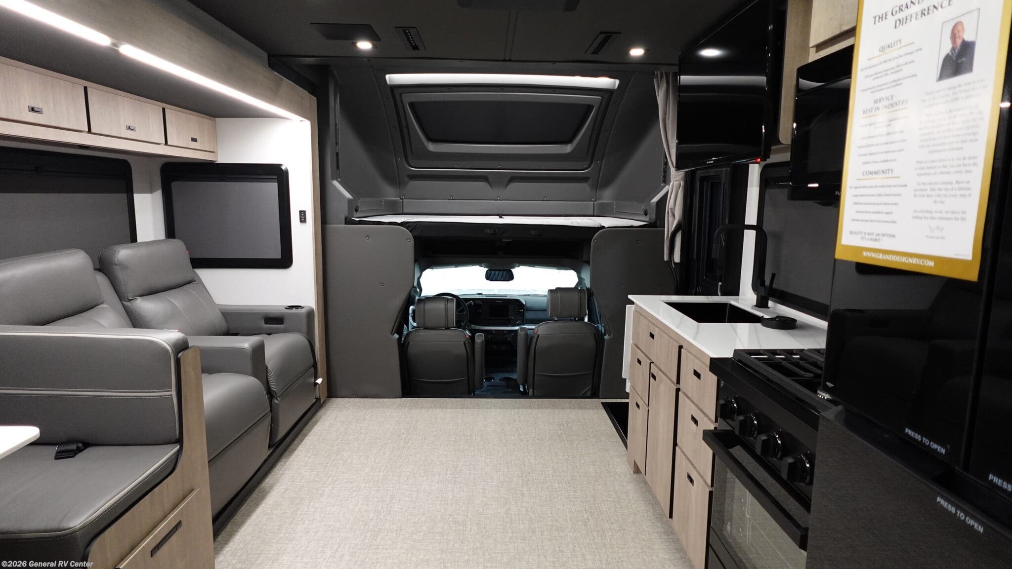 New 2026 Grand Design Lineage 31ZW available in Wixom, Michigan