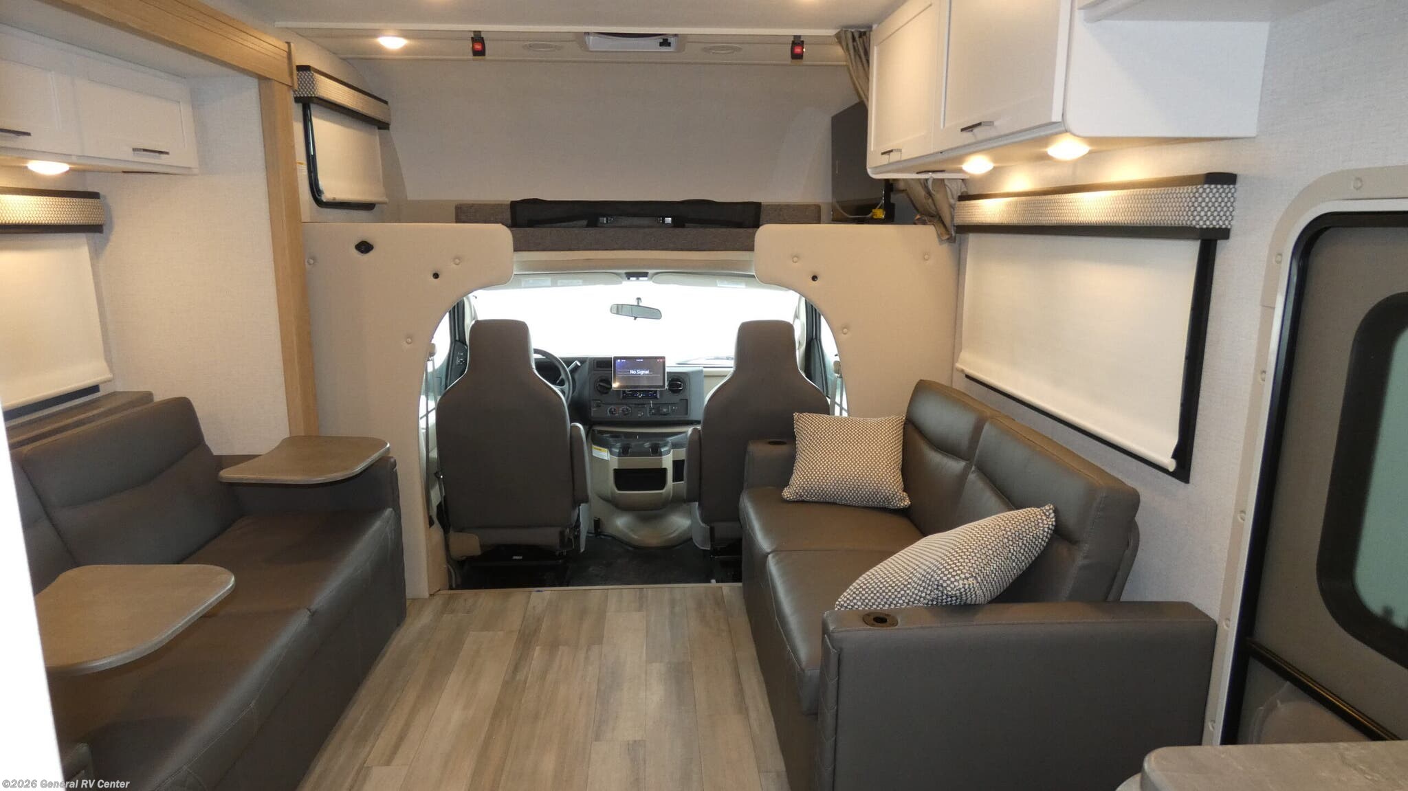 New 2026 Thor Motor Coach Outlaw 29J available in Wixom, Michigan