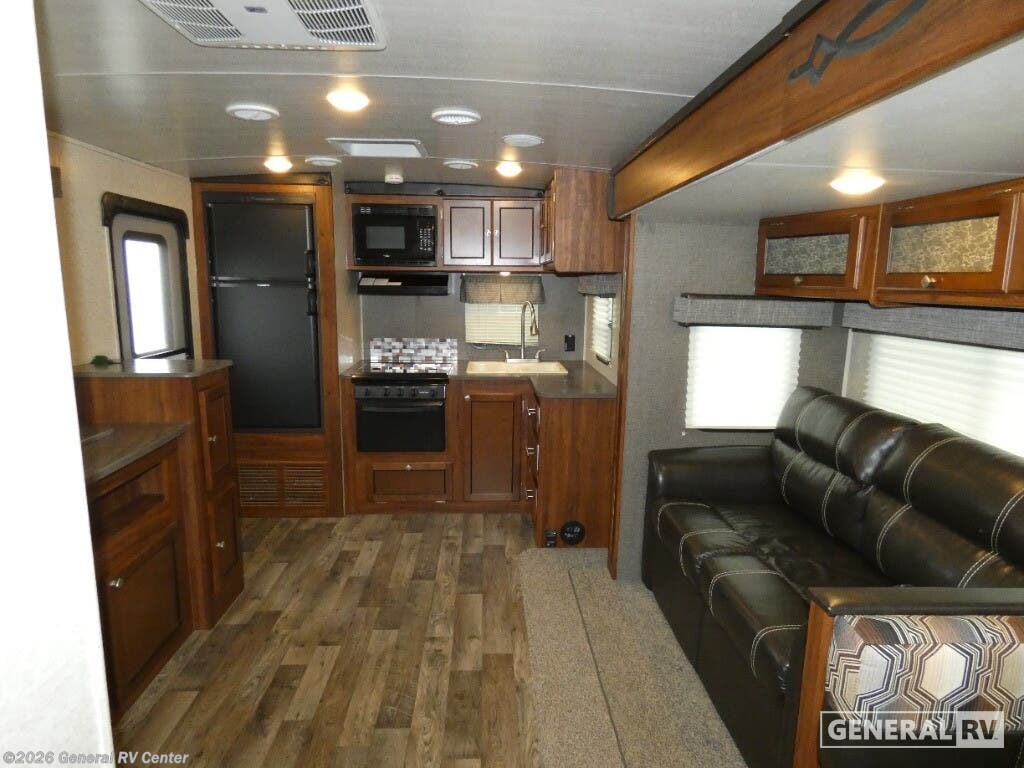 2018 Heartland Wilderness 2575RK - Used Travel Trailer For Sale by General RV Center in Wixom, Michigan