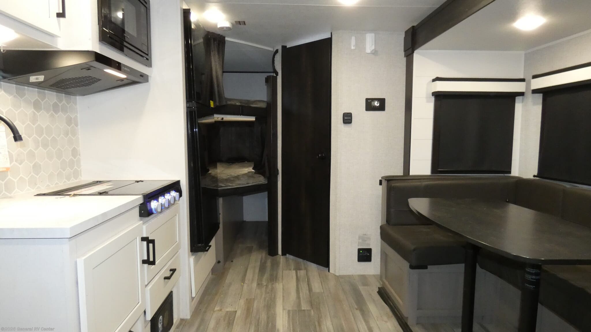 2024 Jayco Jay Feather Micro 199MBS - Used Travel Trailer For Sale by General RV Center in Wixom, Michigan