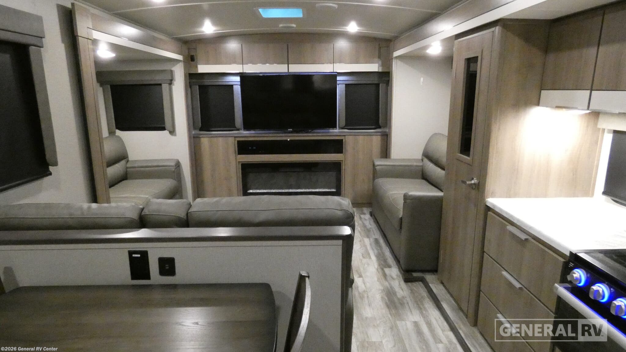 2021 Grand Design Imagine 3100RD - Used Travel Trailer For Sale by General RV Center in Wixom, Michigan