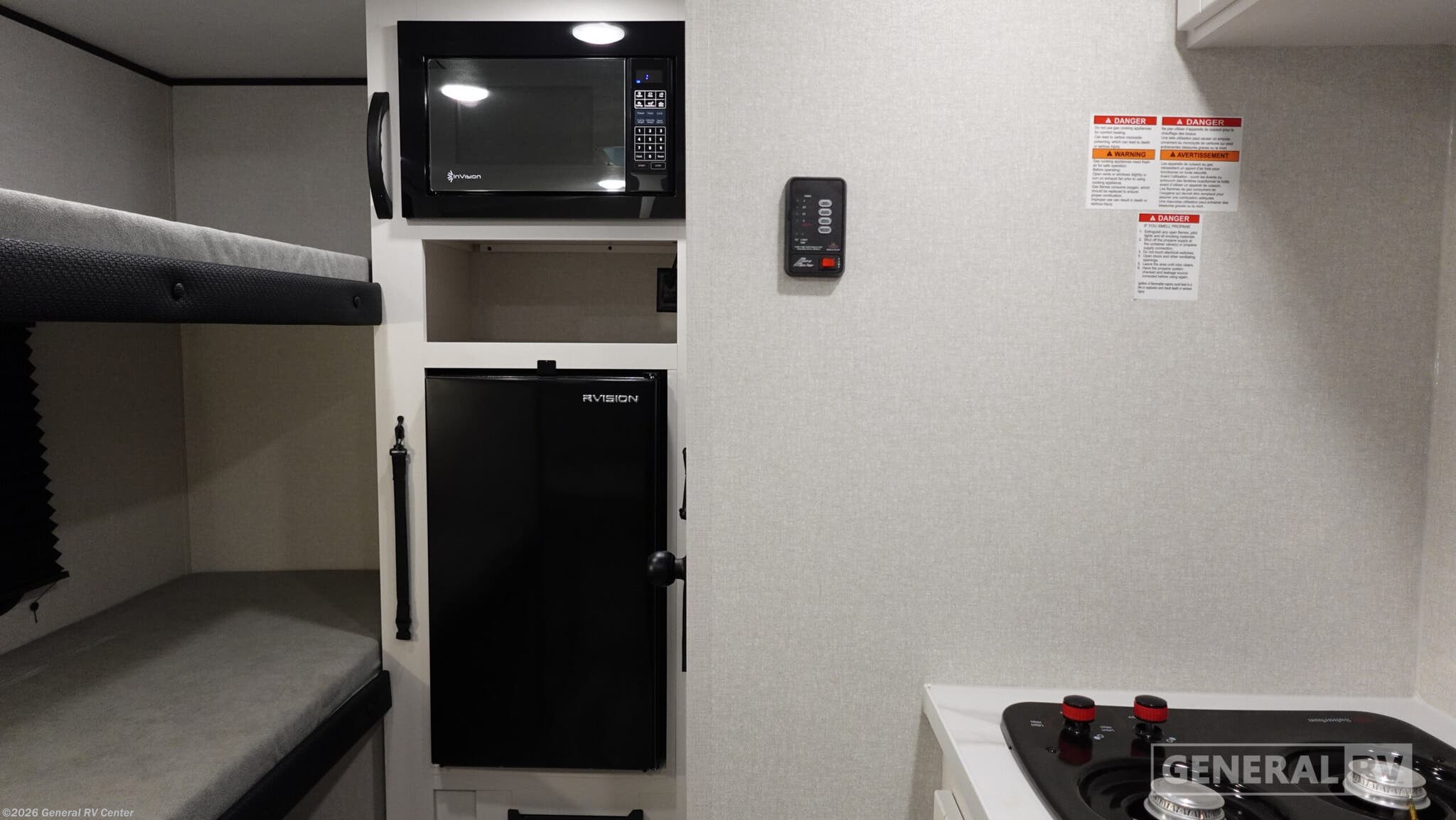 2026 Jayco Flight 130BH - New Travel Trailer For Sale by General RV Center in Wixom, Michigan