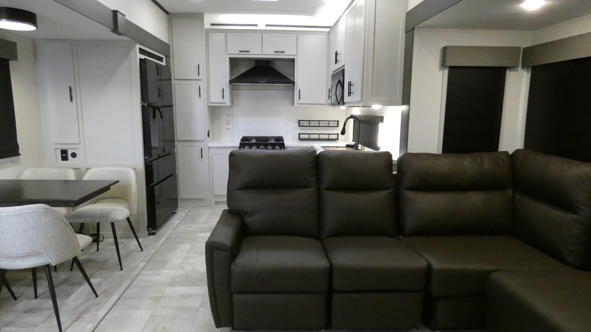2026 Prime Time Sanibel 38LAUNDRY - New Fifth Wheel For Sale by General RV Center in Wixom, Michigan