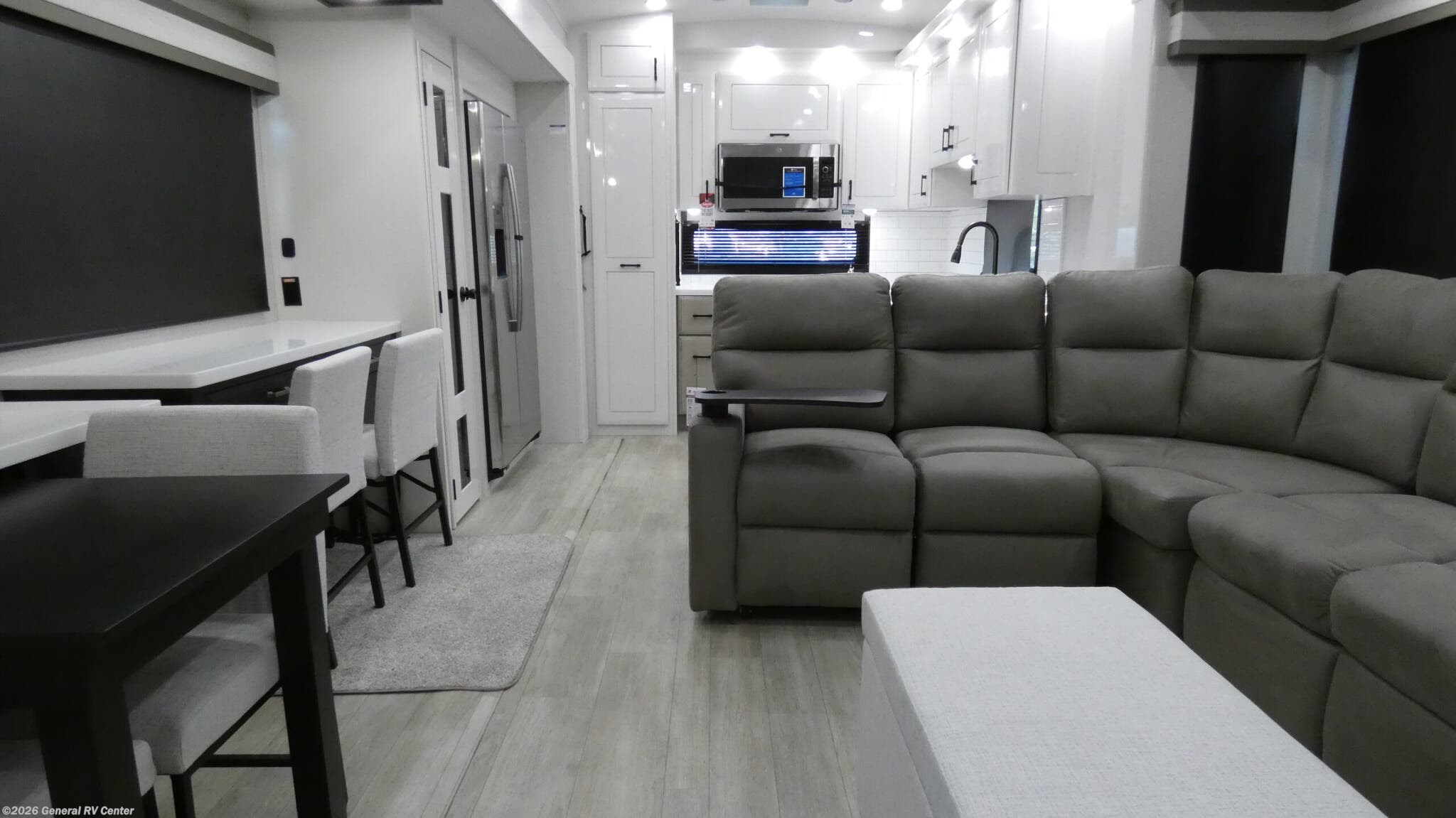2026 Jayco Pinnacle 38FBRK - New Fifth Wheel For Sale by General RV Center in Wixom, Michigan