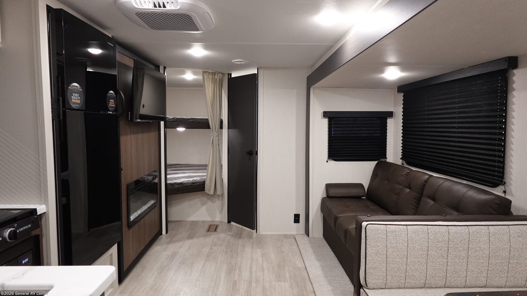 2026 Prime Time Avenger 26DBS - New Travel Trailer For Sale by General RV Center in Wixom, Michigan