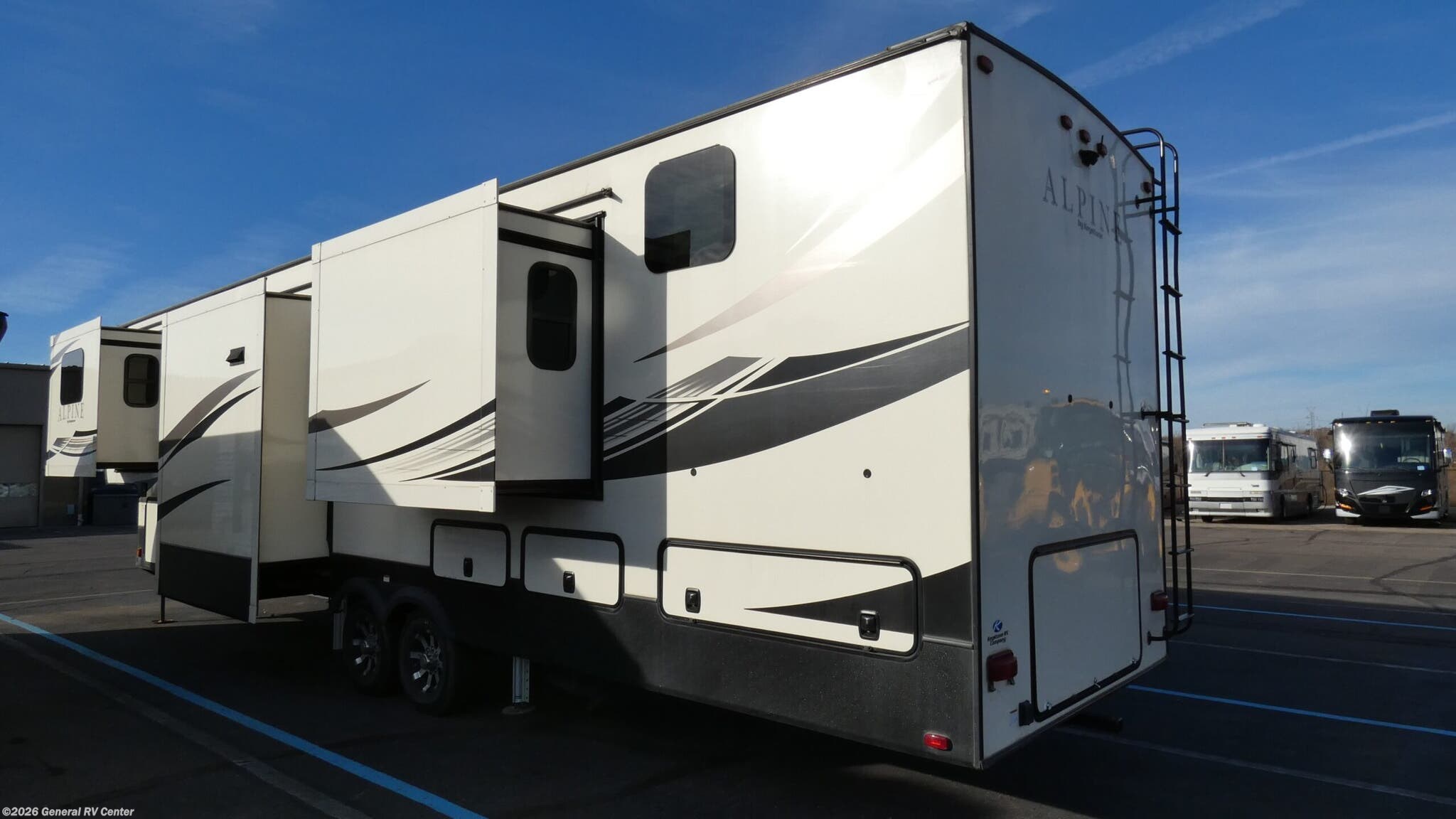 2019 Alpine 3701FL by Keystone from General RV Center in Wixom, Michigan