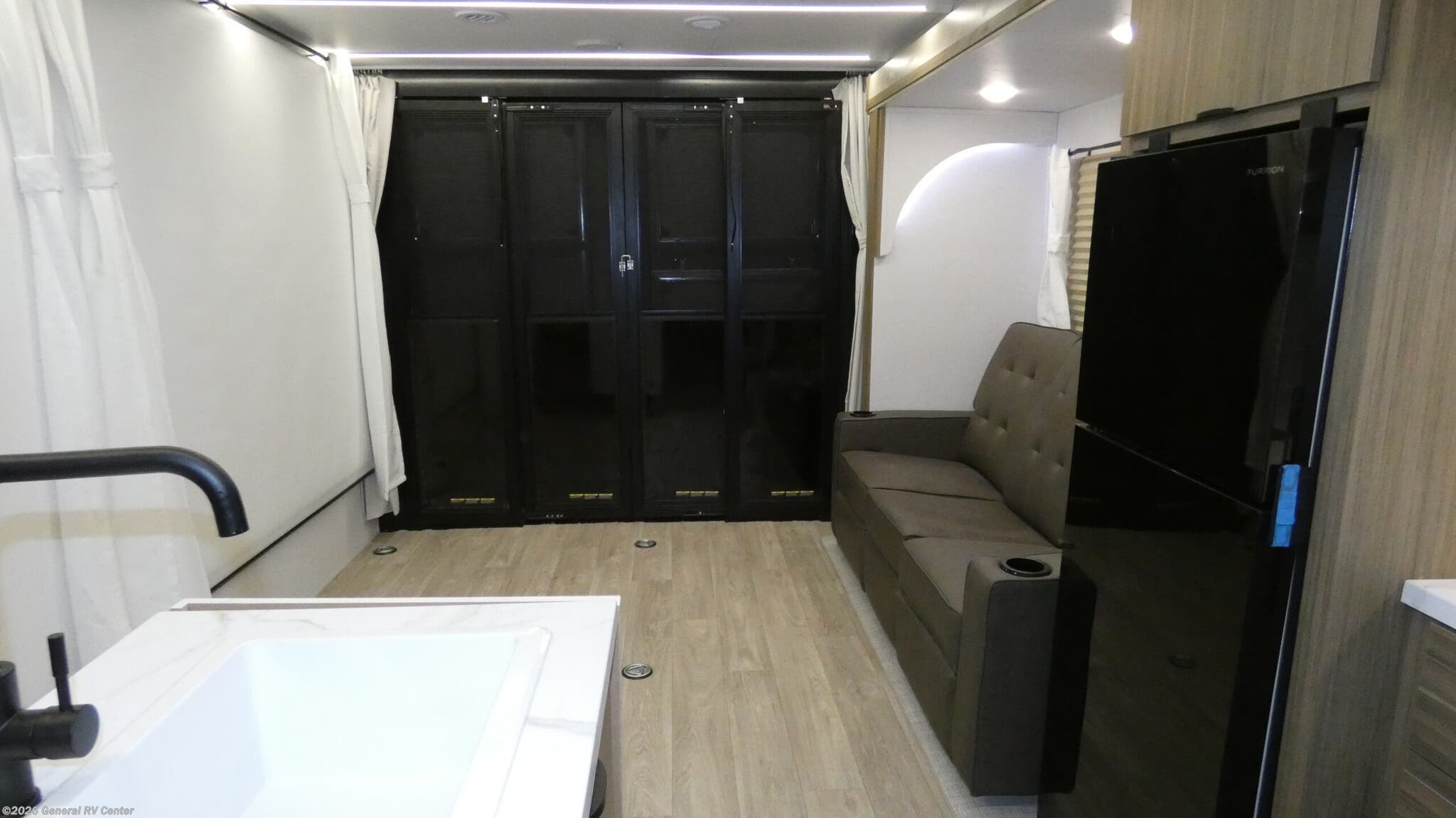 2026 Forest River WILDWOOD-FSX 28VCX - New Travel Trailer For Sale by General RV Center in Wixom, Michigan