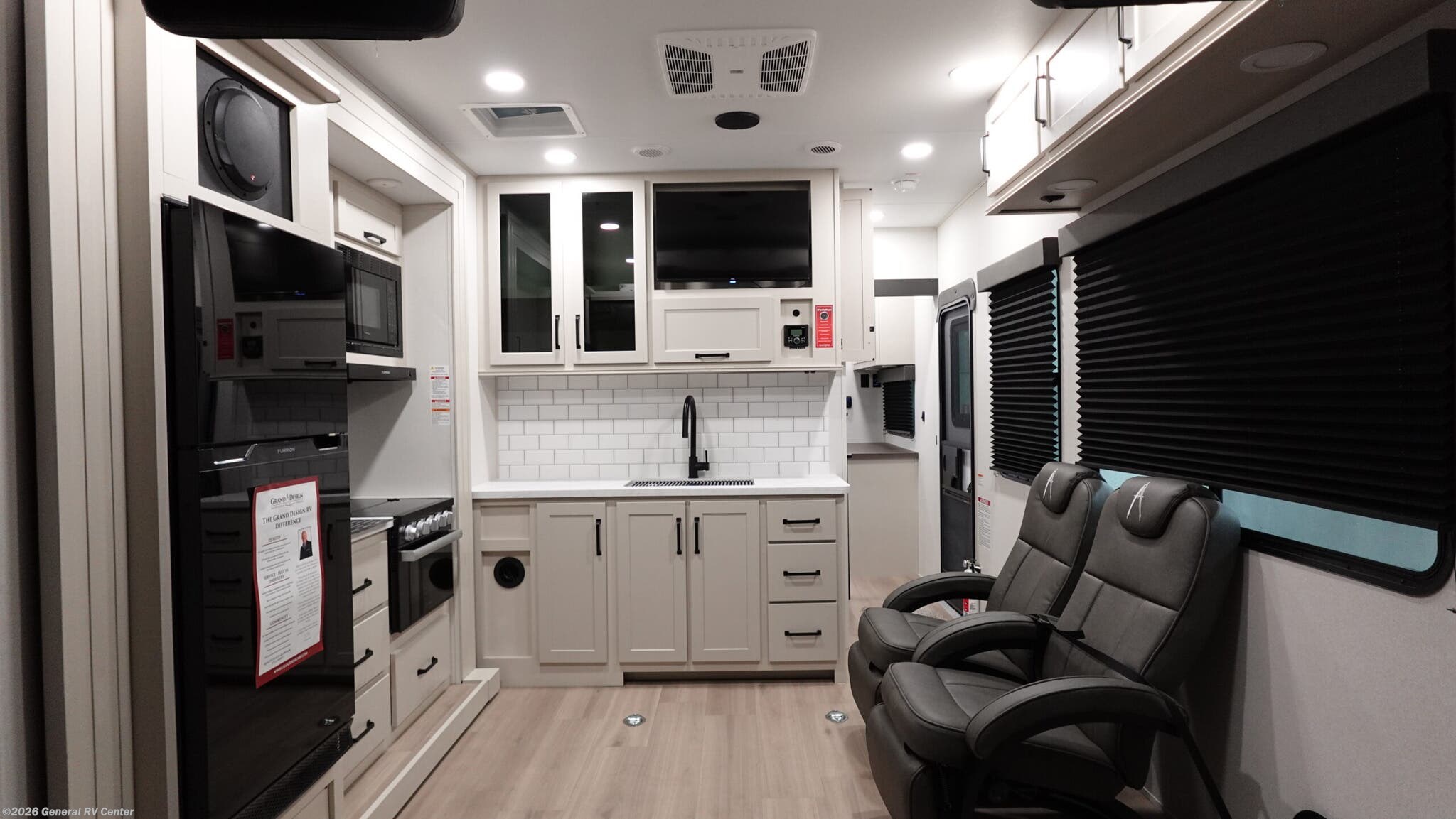 New 2026 Grand Design Momentum 25G available in Wixom, Michigan
