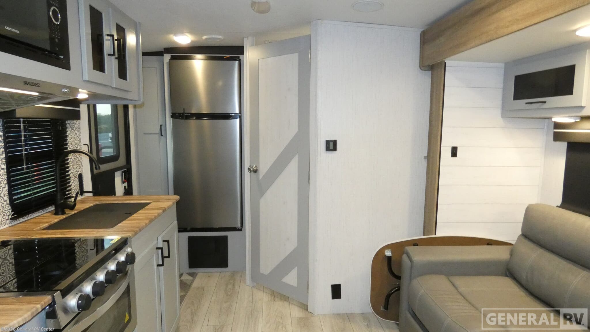 2022 Heartland North Trail 21RBSS - Used Travel Trailer For Sale by General RV Center in Wixom, Michigan