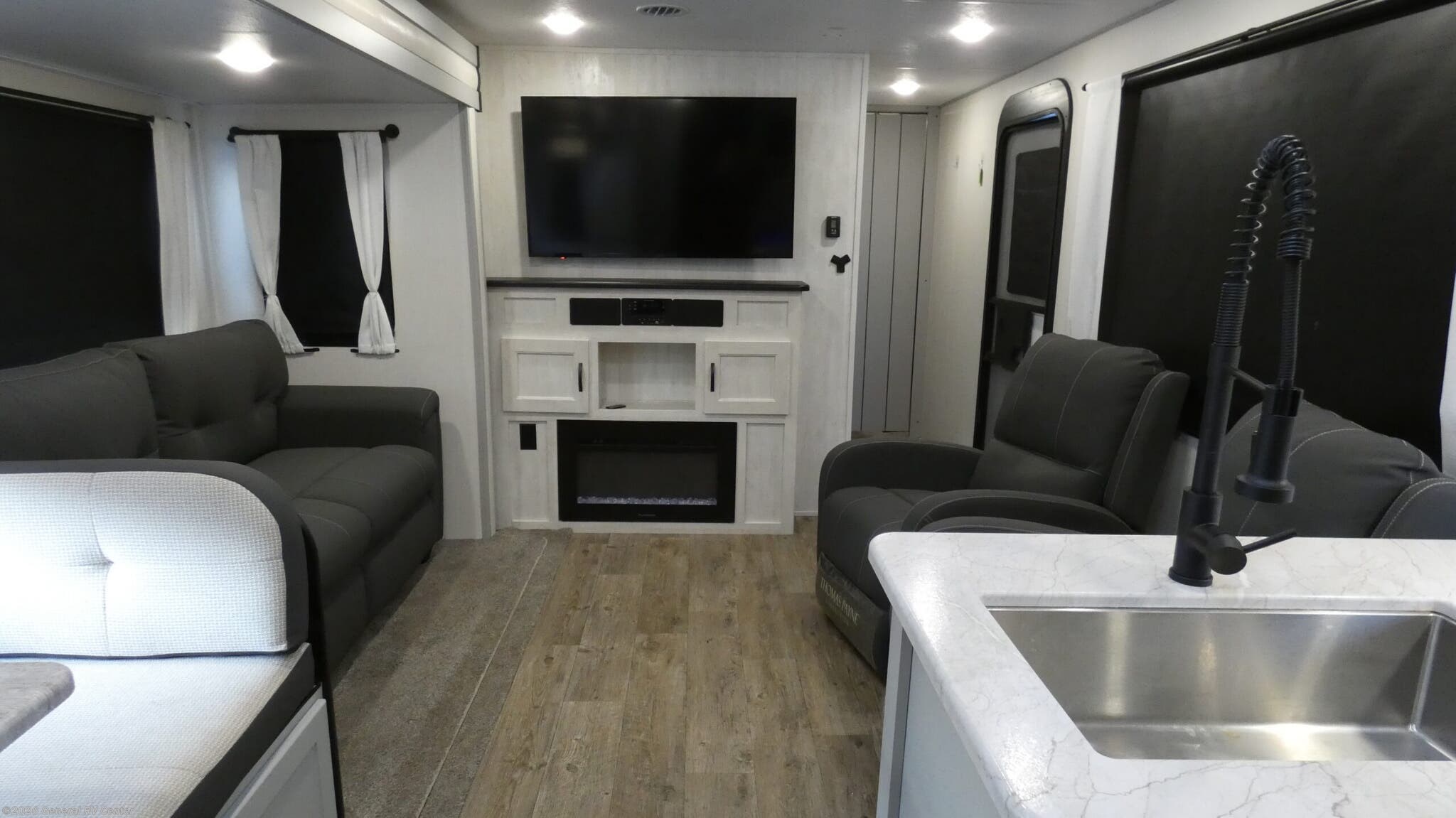 Used 2021 Forest River Vibe 26RK available in Wixom, Michigan