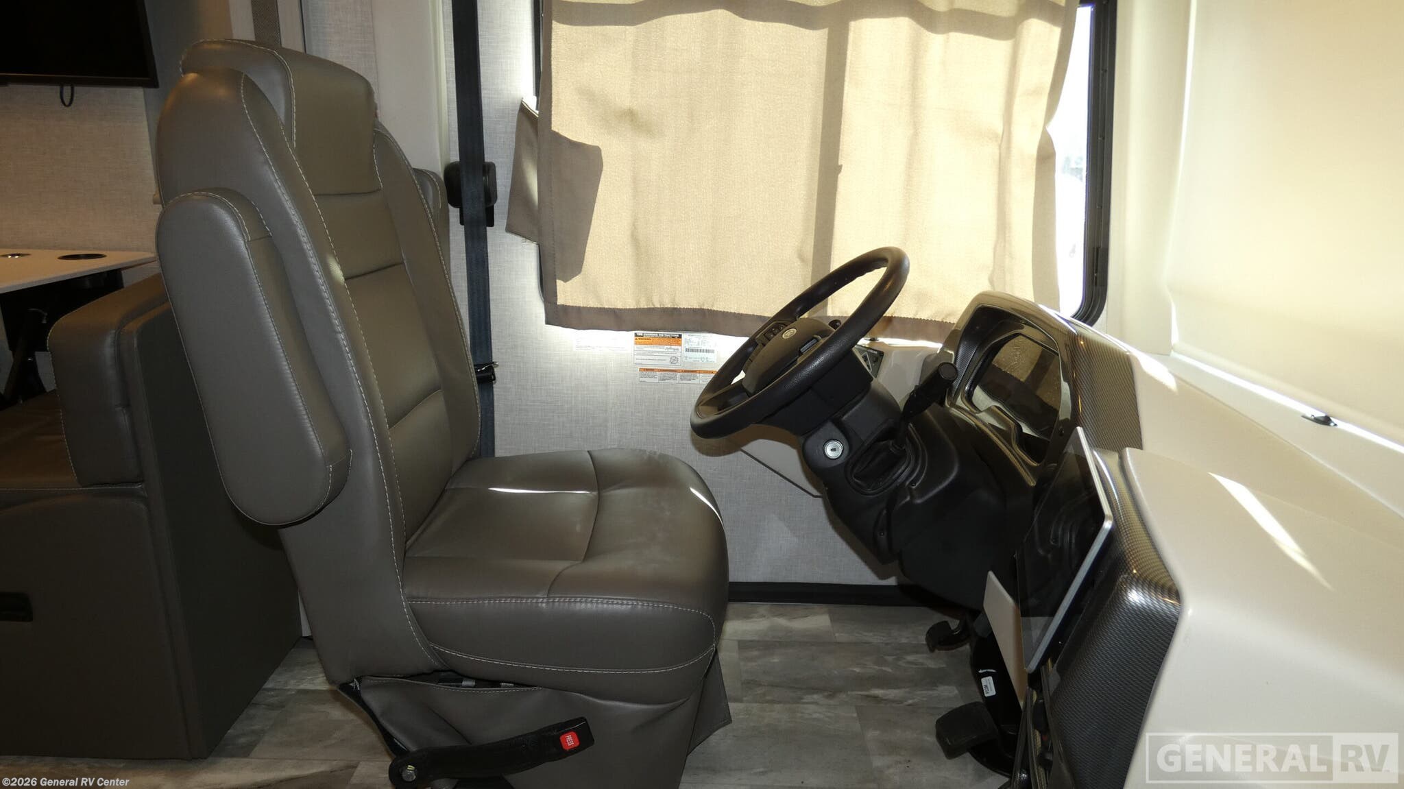 Used 2023 Thor Motor Coach Windsport 34J available in Wixom, Michigan