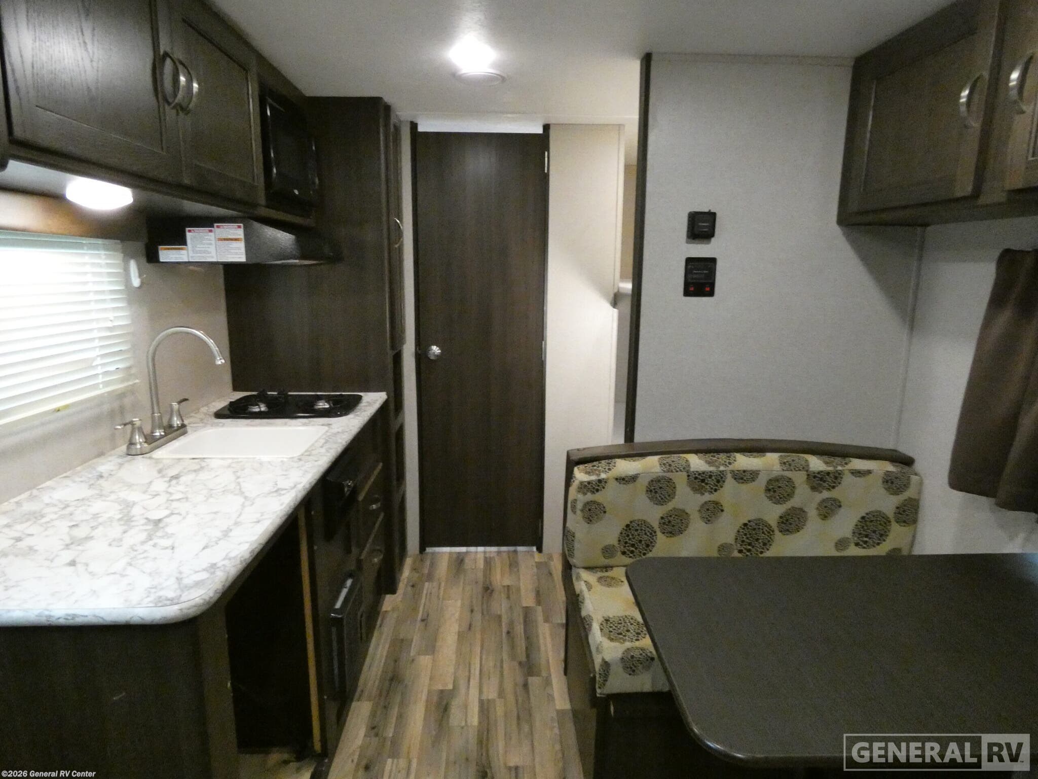2019 Keystone Springdale 1800BH - Used Travel Trailer For Sale by General RV Center in Wixom, Michigan