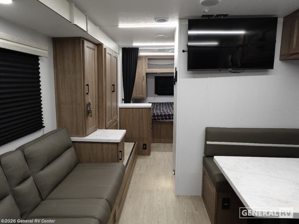 New 2026 Coachmen Freedom EXPRS 247SE available in Wixom, Michigan