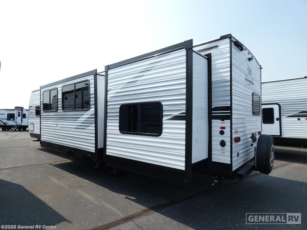 New 2026 Jayco FLIGHT 333BTS available in Wixom, Michigan