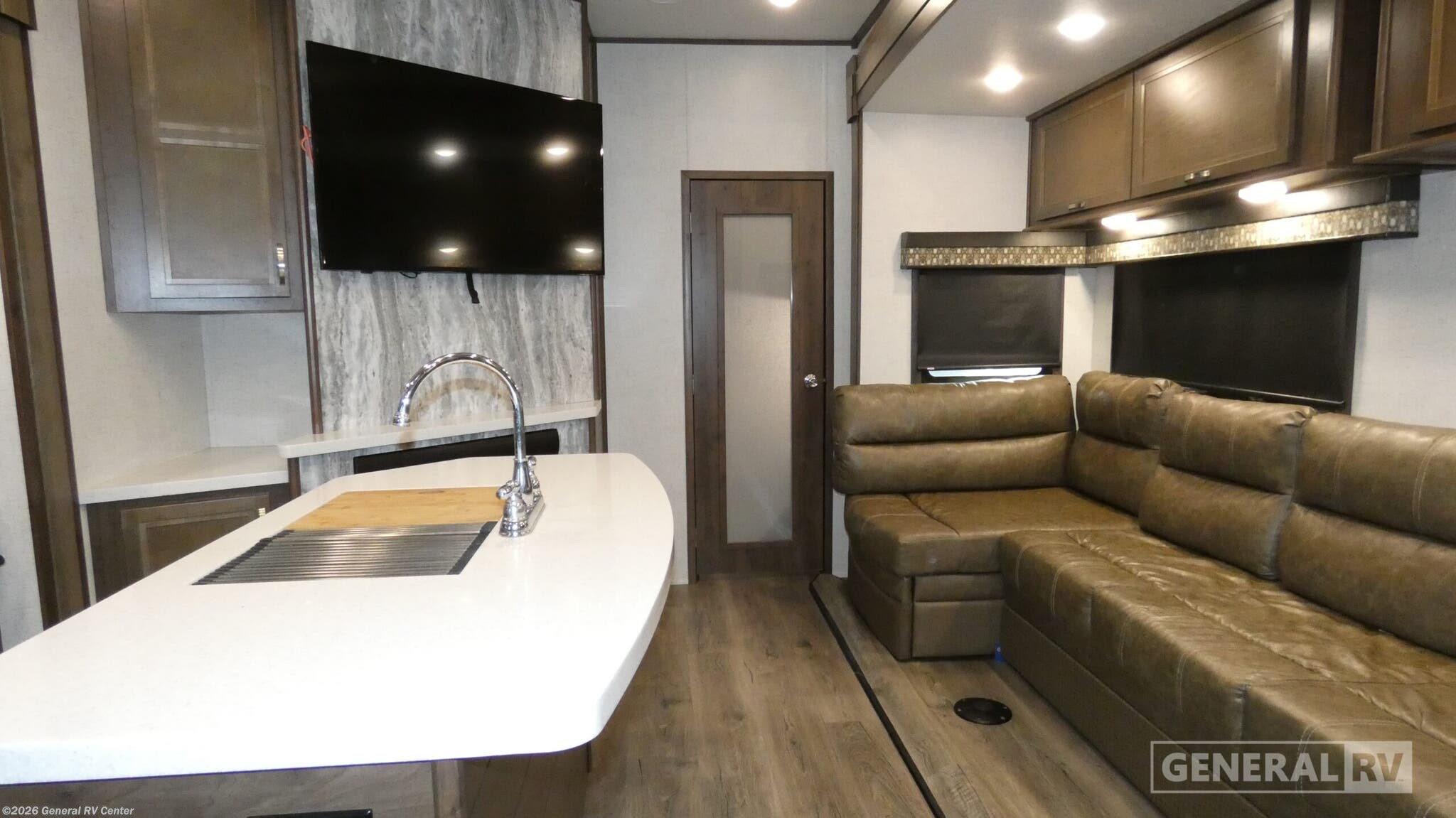 2020 Highland Ridge Open Range 427BHS - Used Fifth Wheel For Sale by General RV Center in Wixom, Michigan