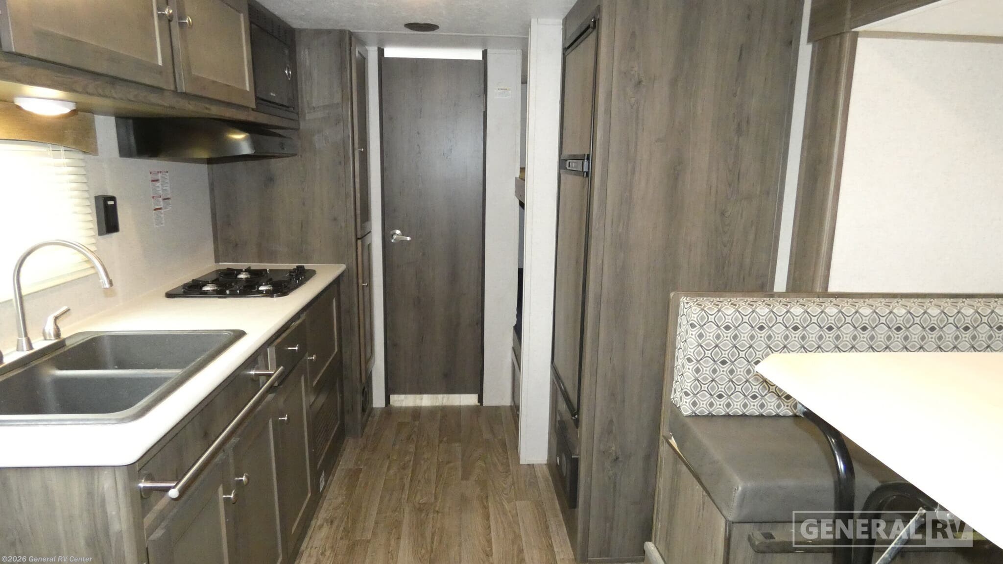 2020 Coachmen Clipper 21BHS - Used Travel Trailer For Sale by General RV Center in Wixom, Michigan