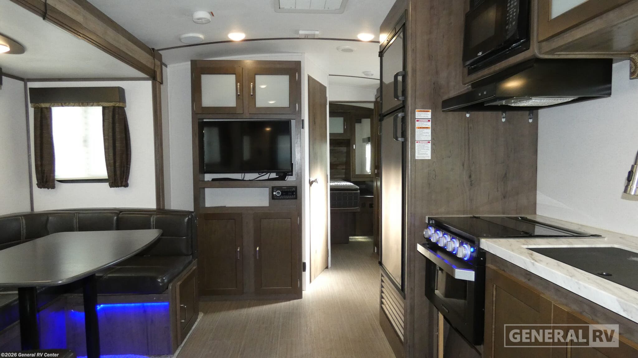 Used 2019 Keystone Passport GT 2521RL available in Wixom, Michigan