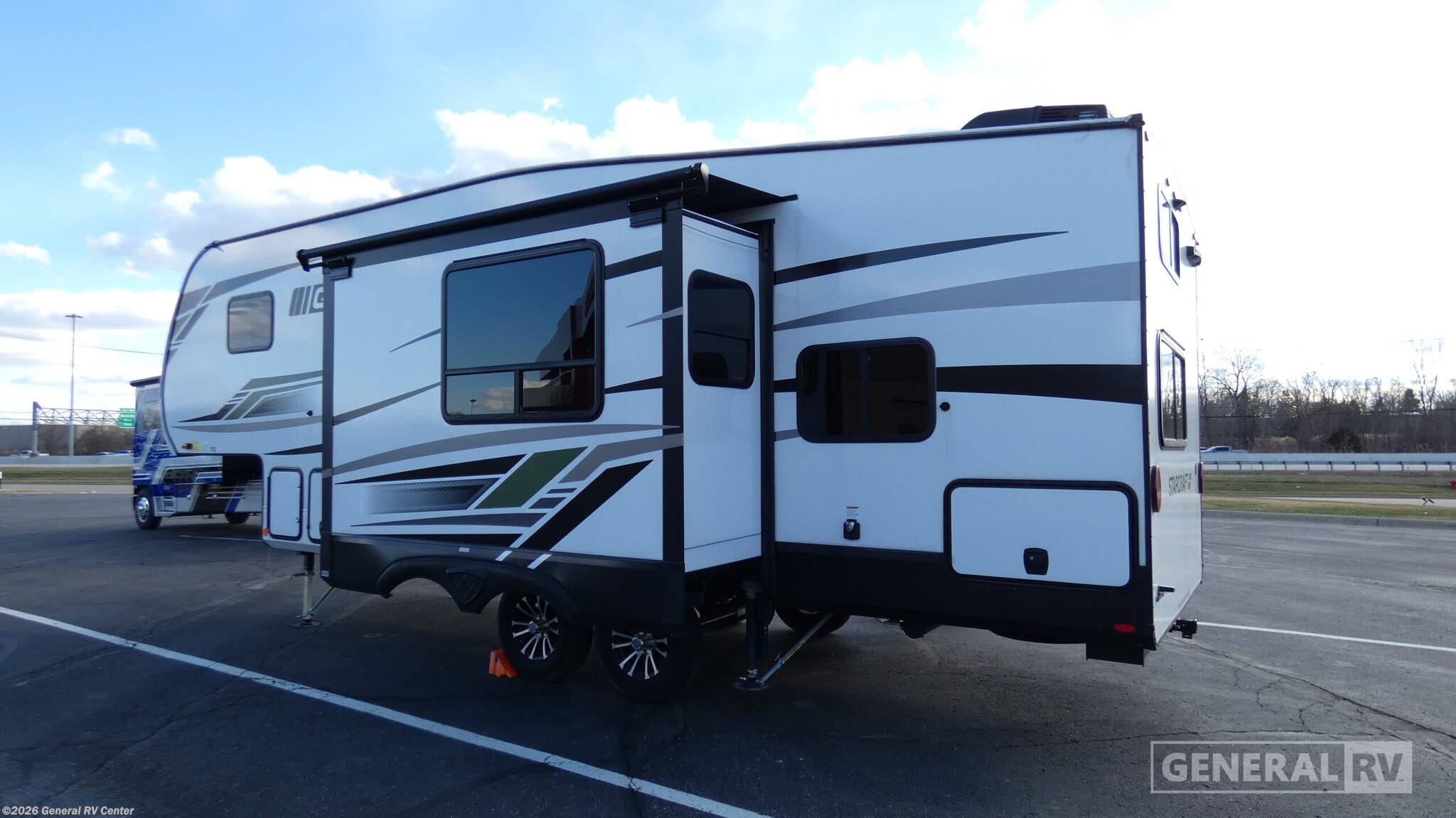 2024 GSL Light Duty 274BHS by Starcraft from General RV Center in Wixom, Michigan