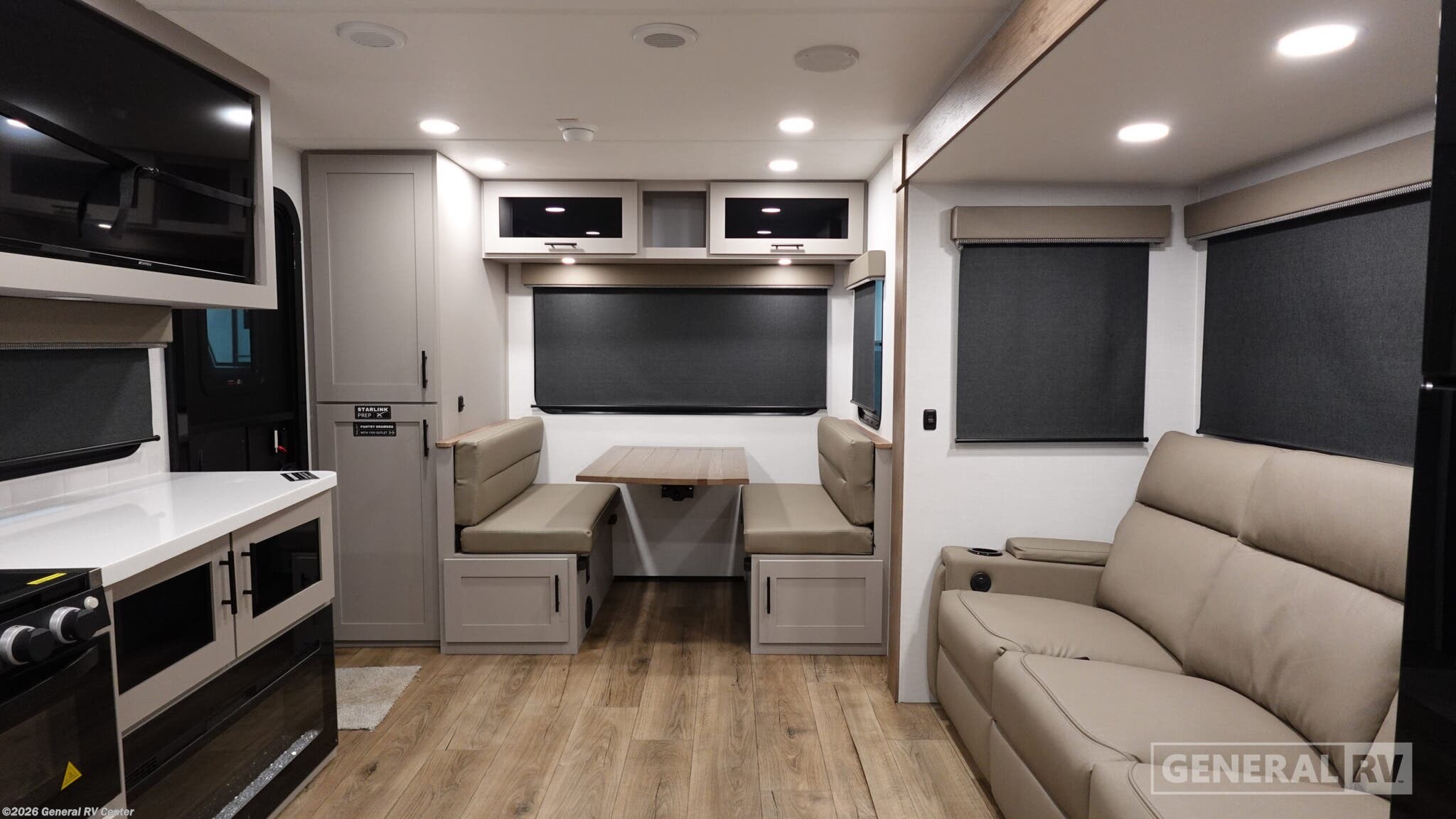 2026 Alliance RV Delta 252RL - New Travel Trailer For Sale by General RV Center in Wixom, Michigan