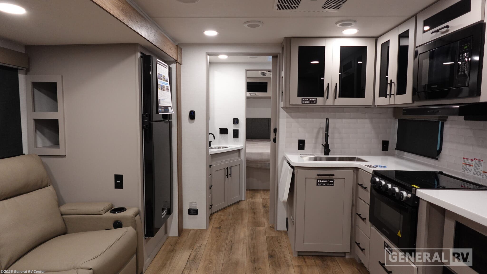New 2026 Alliance RV Delta 252RL available in Wixom, Michigan