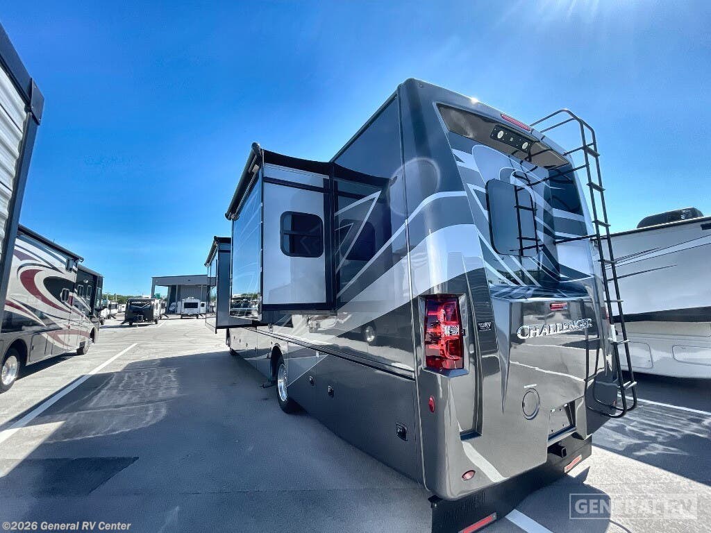 2023 Challenger 37FH by Thor Motor Coach from General RV Center in Wixom, Michigan