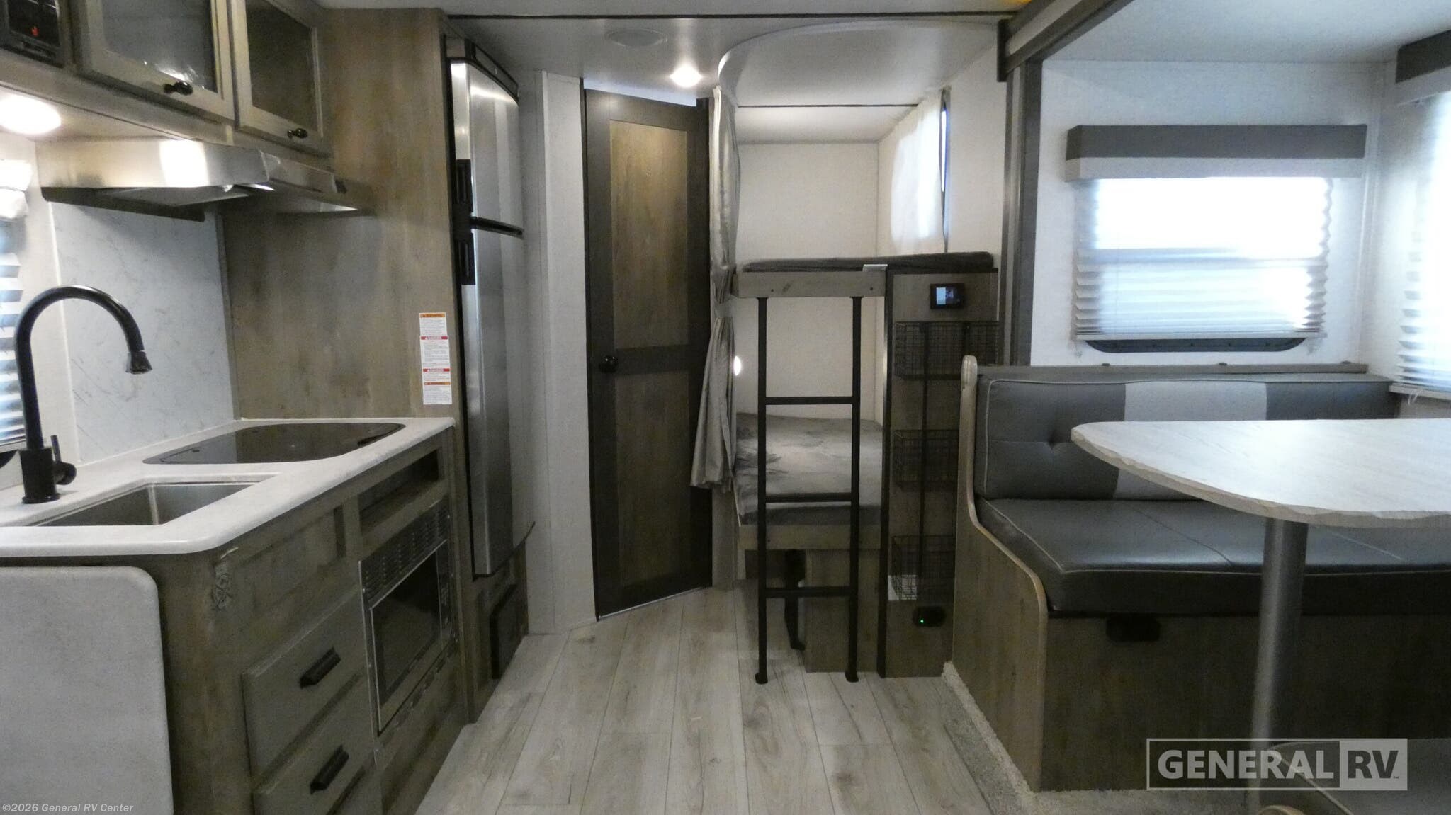 2022 Forest River Surveyor Legend 19BHLE - Used Travel Trailer For Sale by General RV Center in Wixom, Michigan