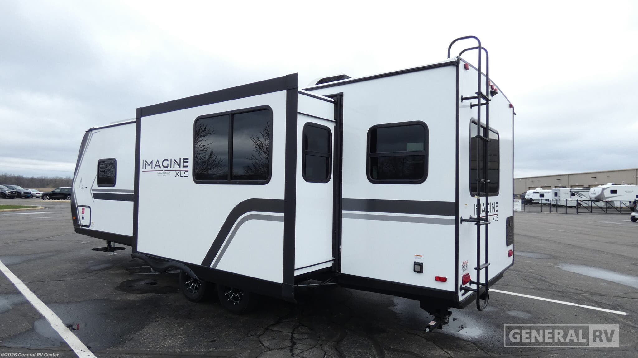 2026 Imagine 25RLE by Grand Design from General RV Center in Wixom, Michigan