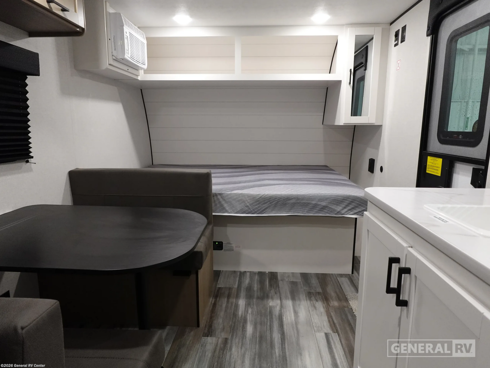 New 2026 Jayco Jay Flight SLX 170BH available in Wixom, Michigan
