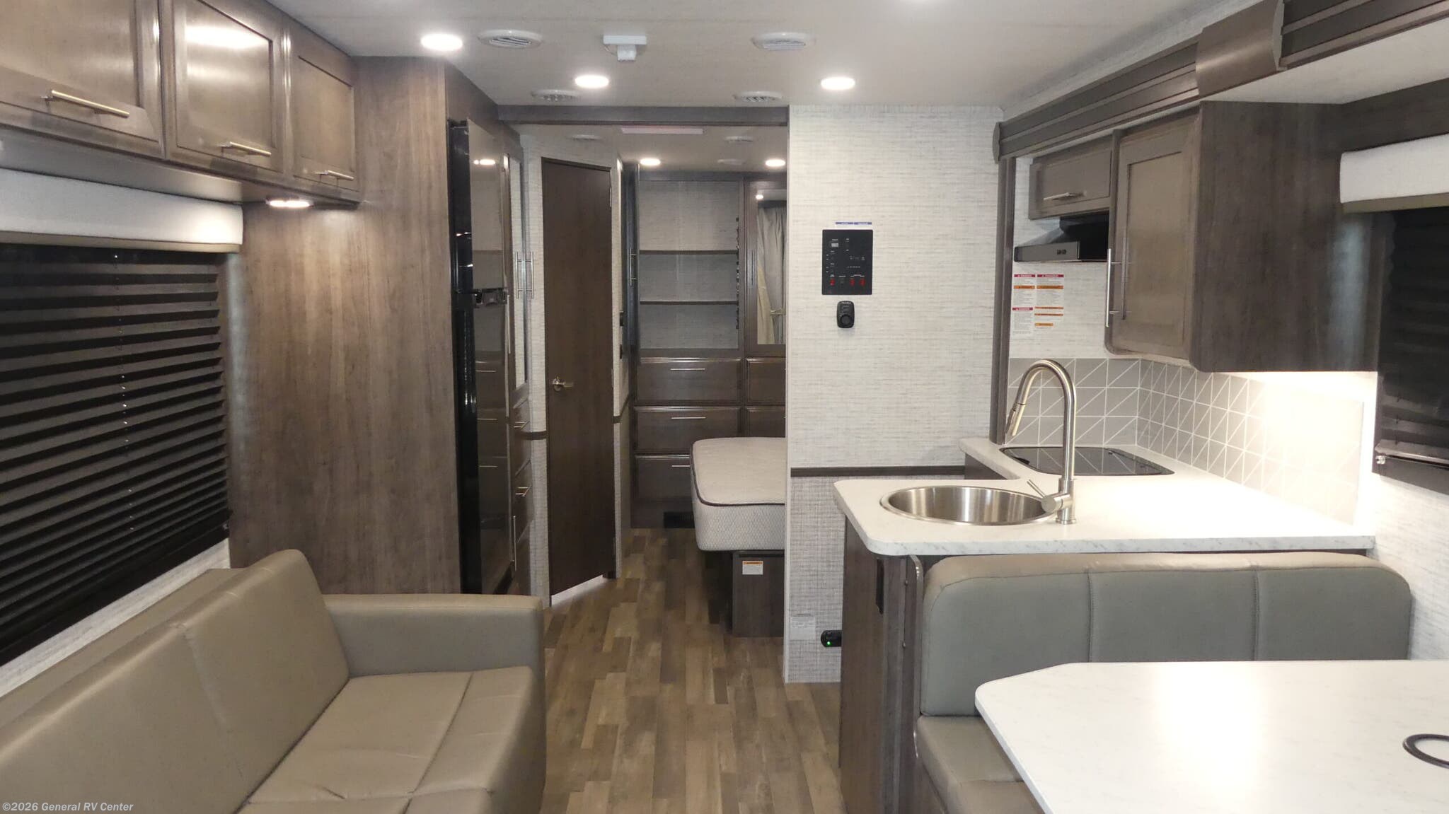 2025 Jayco Alante SE 27ASE - Used Class A For Sale by General RV Center in Wixom, Michigan
