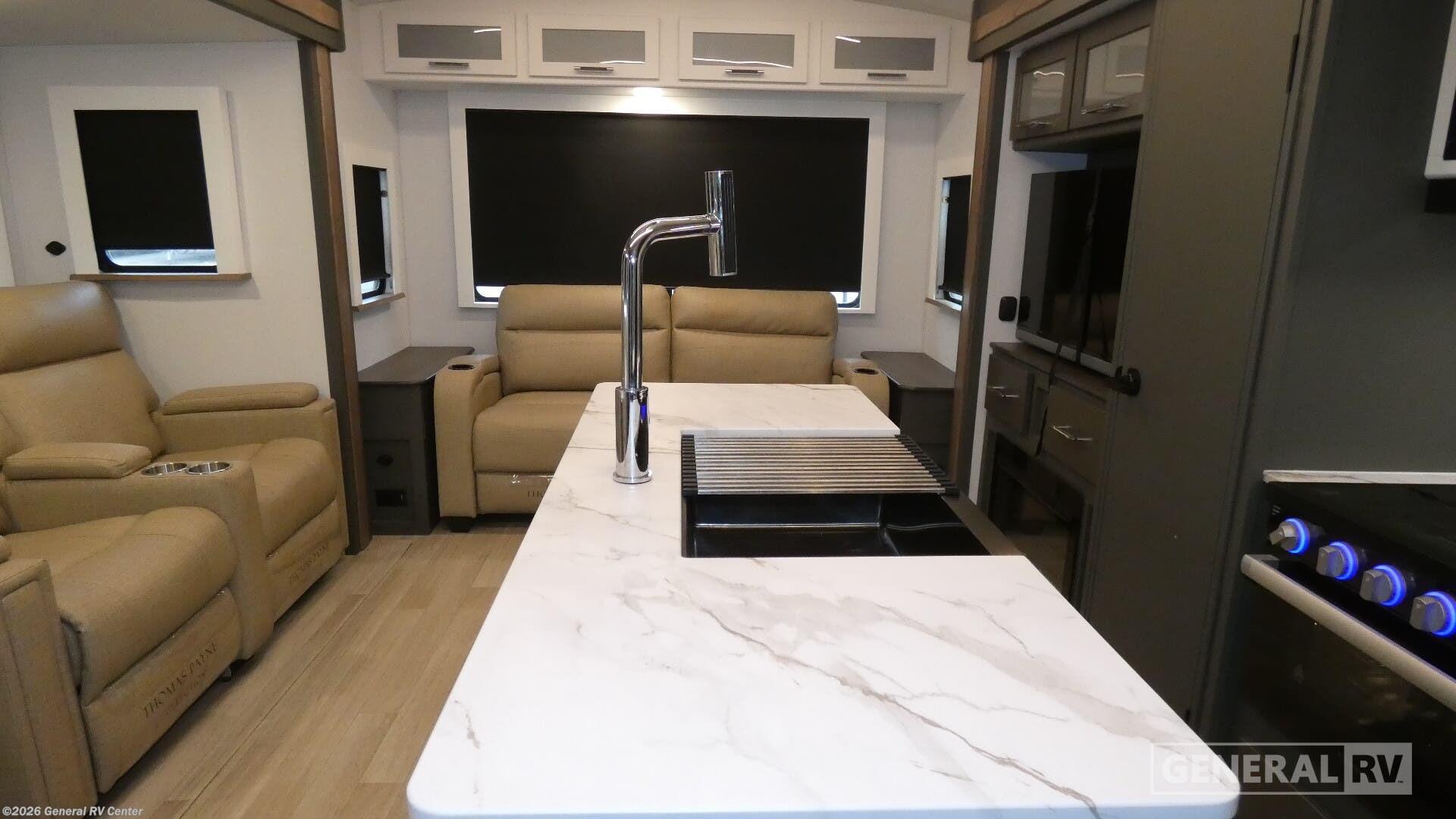 2025 Keystone Bullet 287RLS - Used Travel Trailer For Sale by General RV Center in Wixom, Michigan