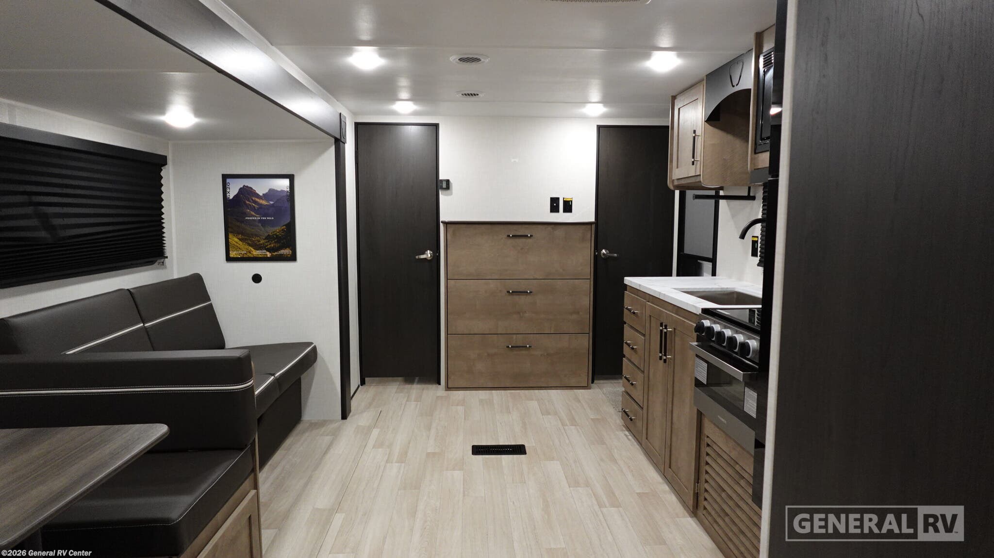 New 2027 Keystone Springdale 2880BRS available in Wixom, Michigan