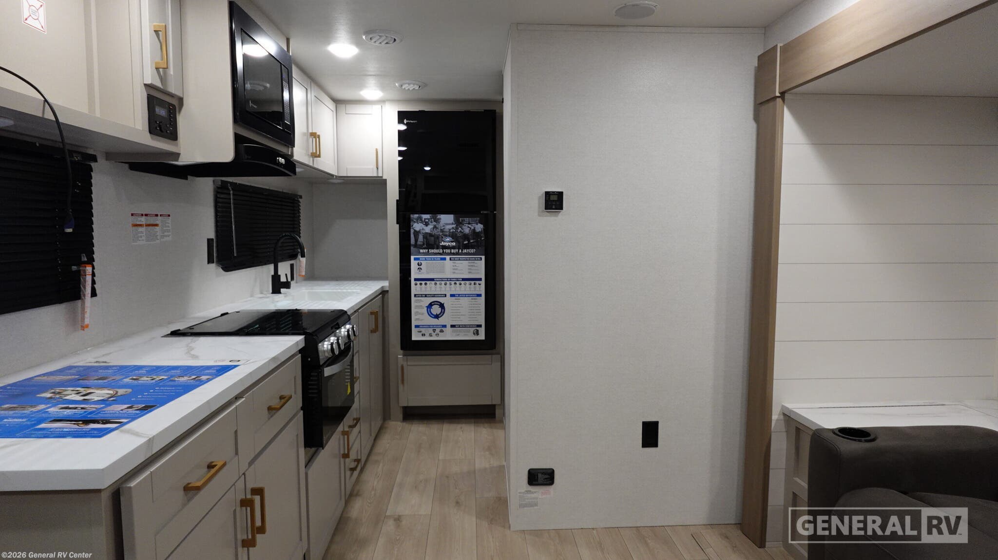 2026 Jayco Jay Flight 200MKS - New Travel Trailer For Sale by General RV Center in Wixom, Michigan