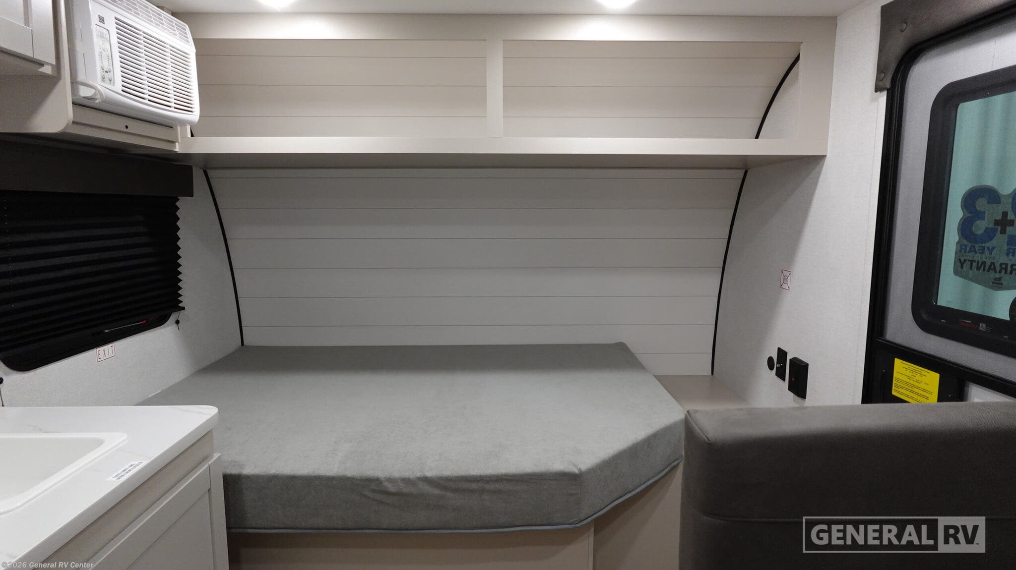 New 2027 Jayco Jay Flight SLX 130RD available in Wixom, Michigan