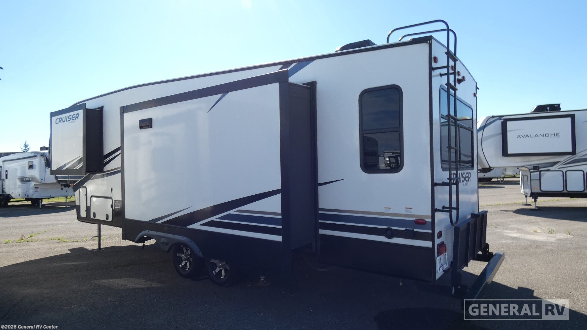 2019 Cruiser Aire 29SI by CrossRoads from General RV Center in Wixom, Michigan
