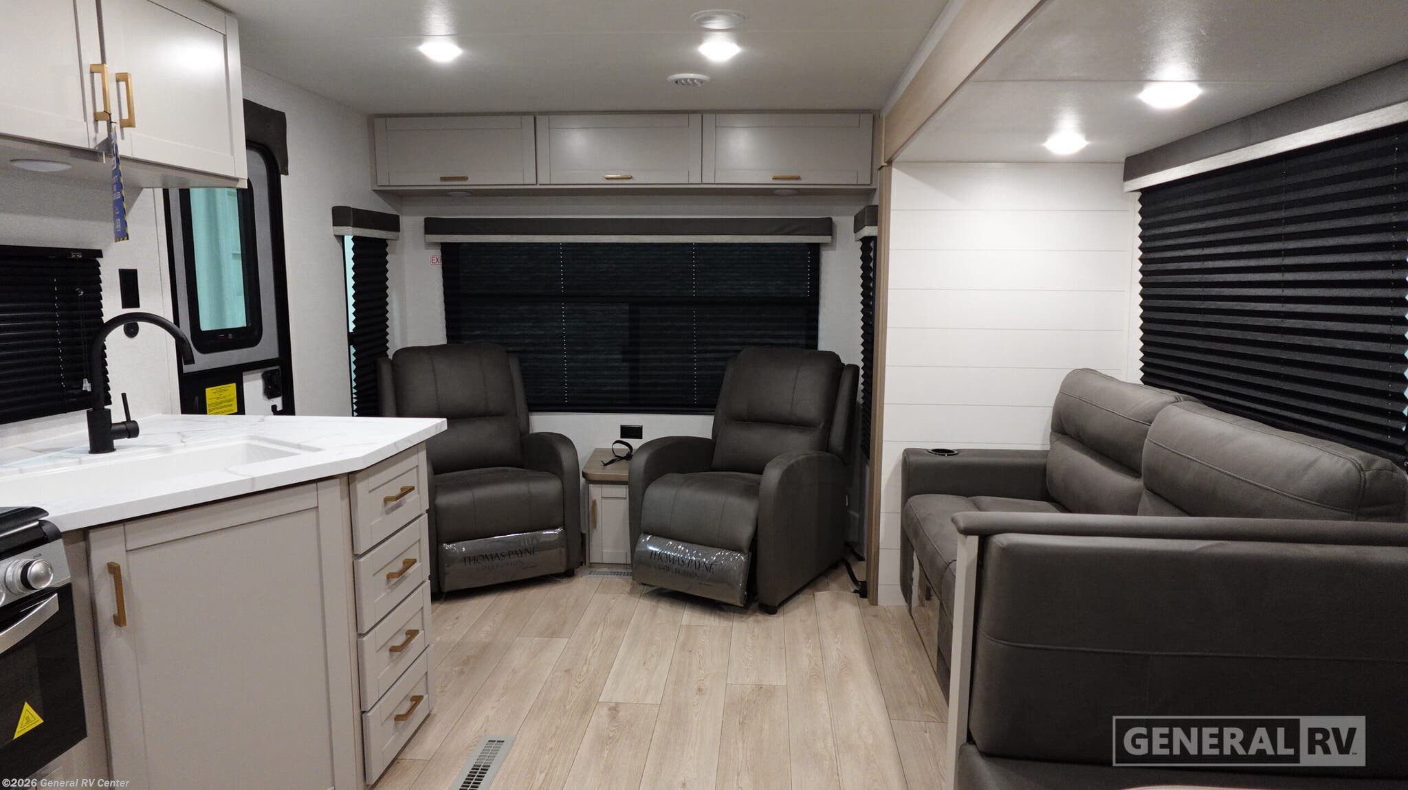2027 Jayco Jay Flight SLX 262RLS - New Travel Trailer For Sale by General RV Center in Wixom, Michigan