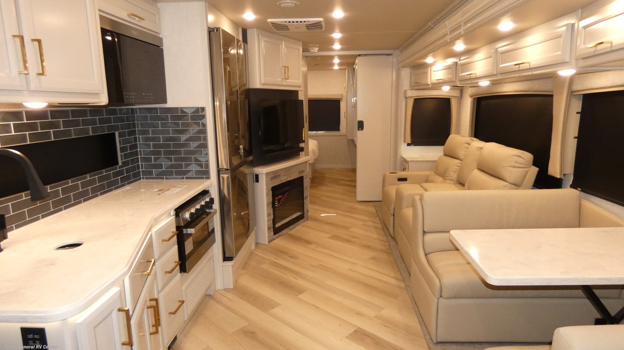 2026 Holiday Rambler Vacationer 33C - New Class A For Sale by General RV Center in Wixom, Michigan