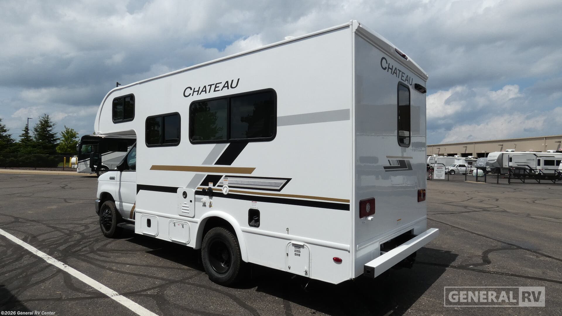 2027 Chateau 19X by Thor Motor Coach from General RV Center in Wixom, Michigan