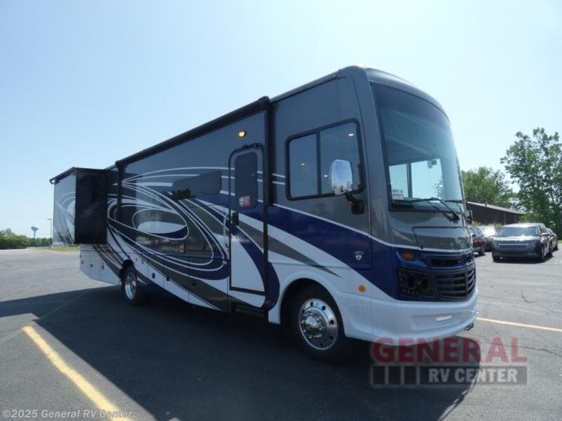 2023 Fleetwood Bounder 33C RV for Sale in Birch Run, MI 48415 285273