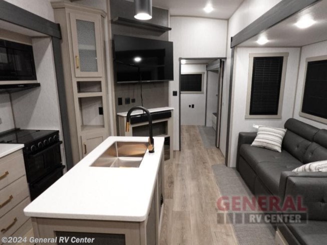 2024 Wildwood Heritage Glen 353BED by Forest River from General RV Center in Birch Run, Michigan