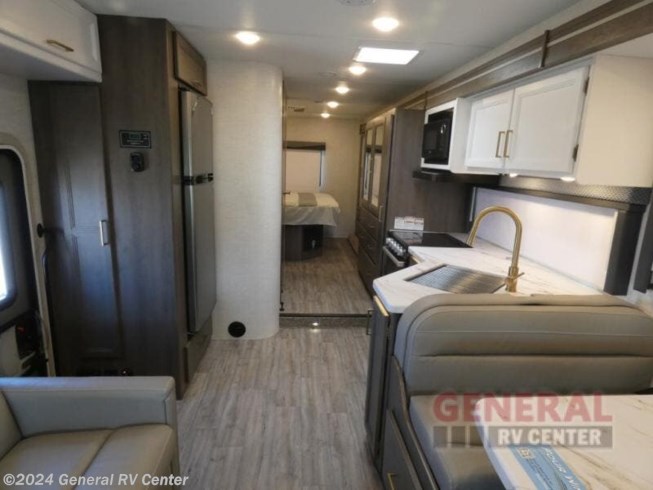 2025 Four Winds 31WV by Thor Motor Coach from General RV Center in Birch Run, Michigan